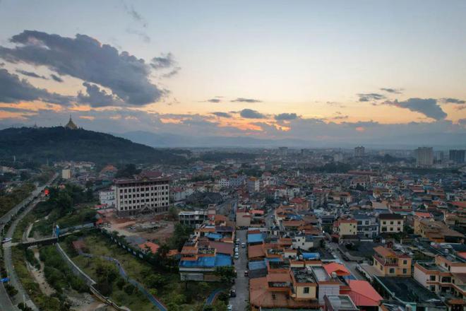 德宏傣族景颇族自治州市房产管理局最新项目，引领地方房地产市场新发展，德宏傣族景颇自治州房产管理局新项目引领地方房地产新发展